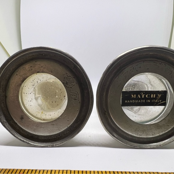 Match Pewter and Glass Salt n Pepper shakers. EUC. - Picture 4 of 5